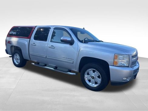 Used 2011 Chevrolet Silverado 1500 LT w/ All-Star Edition image 8