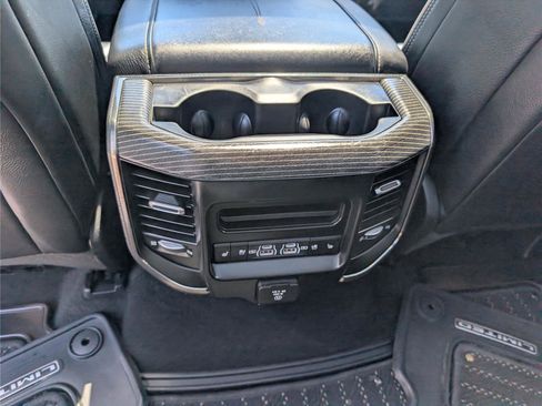 Used 2021 RAM 1500 Limited AWD/4WD image 21