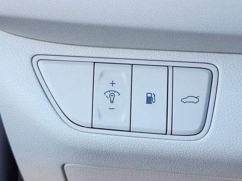 New 2026 Genesis G70 2.5T image 24