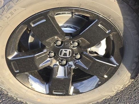 New 2026 Honda Ridgeline Black Edition image 6