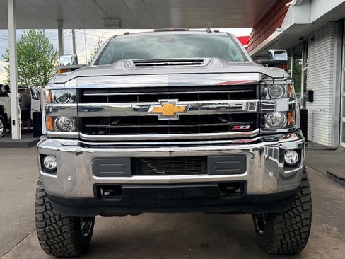 Used 2019 Chevrolet Silverado 3500 LTZ w/ Duramax Plus Package AWD/4WD image 7