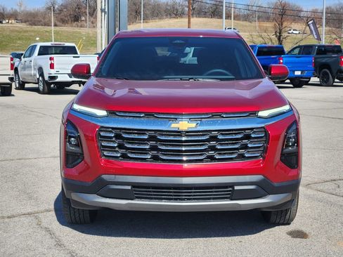 New 2026 Chevrolet Equinox LT w/ LPO, Floor Liner Package image 2