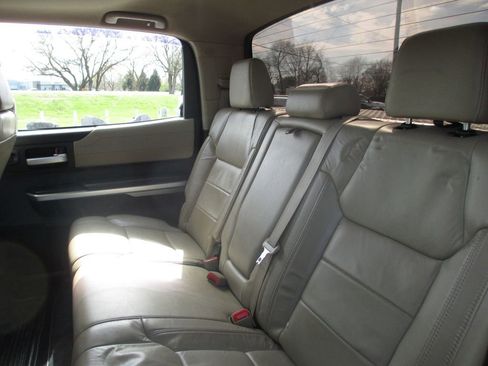 Used 2016 Toyota Tundra Limited w/ Limited Premium Package image 22