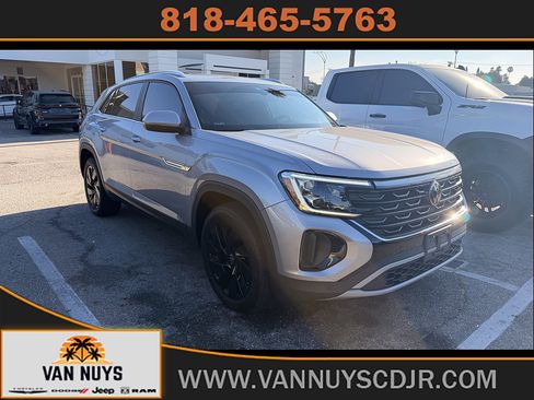 Used 2024 Volkswagen Atlas Cross Sport SE w/ Panoramic Sunroof Package AWD/4WD image 1