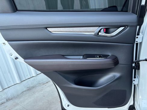 Certified 2025 MAZDA CX-5 Signature image 29