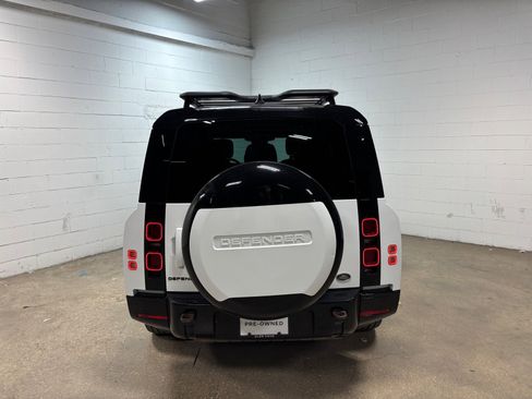 Certified 2023 Land Rover Defender 130 X-Dynamic SE AWD/4WD image 8
