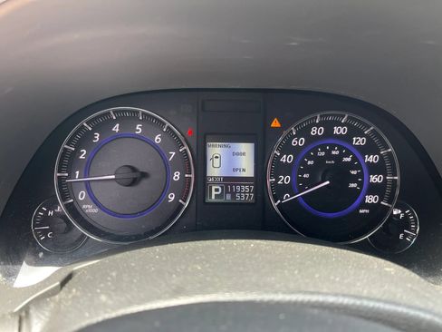 Used 2014 INFINITI QX70 2WD w/ Premium Package image 12