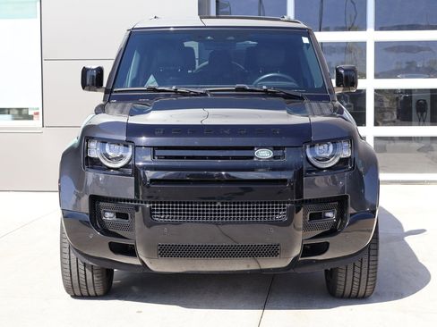 Used 2023 Land Rover Defender 130 X image 2