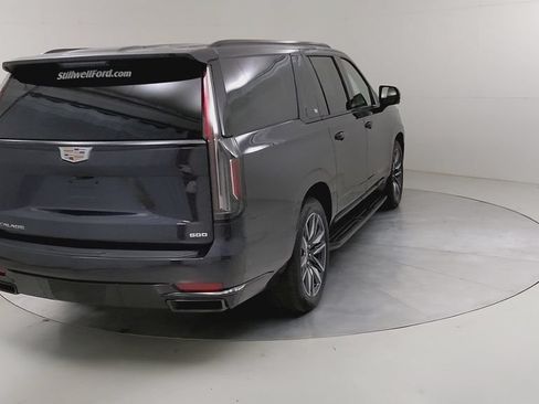 Used 2024 Cadillac Escalade ESV Sport w/ Touring Package AWD/4WD image 16
