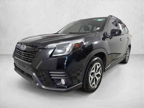 Used 2023 Subaru Forester Premium AWD/4WD image 8