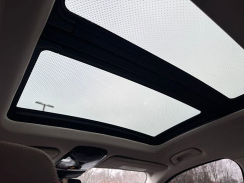 Certified 2023 BMW X7 xDrive40i w/ Executive Package image 17