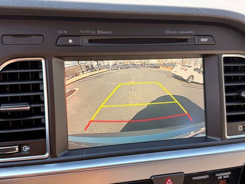 Used 2015 Hyundai Sonata Limited w/ Option Group 05 image 31