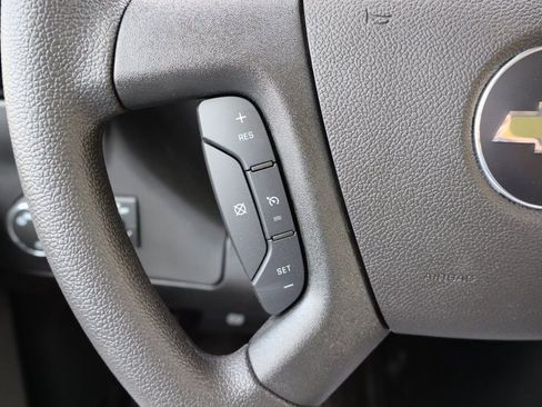New 2025 Chevrolet Express 2500 w/ Driver Convenience Package image 7