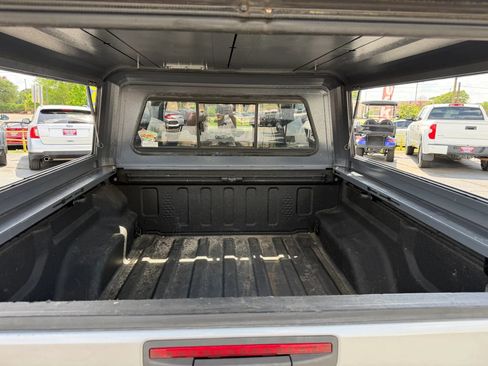 Used 2020 Jeep Gladiator Rubicon AWD/4WD image 21