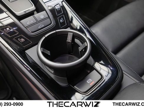 Used 2023 Porsche 911 Carrera T w/ Sportdesign Package RWD image 73