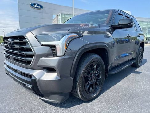 Used 2024 Toyota Sequoia Limited AWD/4WD image 1