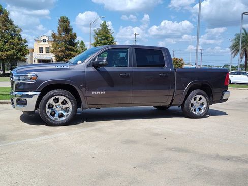 Used 2026 RAM 1500 Big Horn AWD/4WD image 3