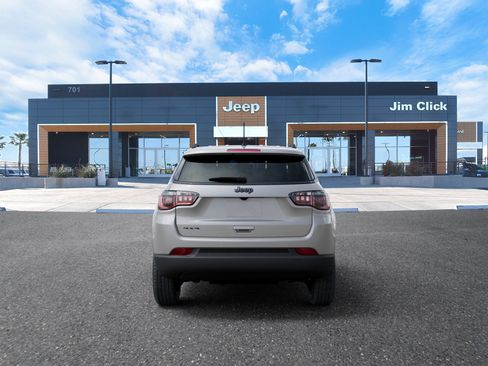 New 2026 Jeep Compass Latitude AWD/4WD image 7