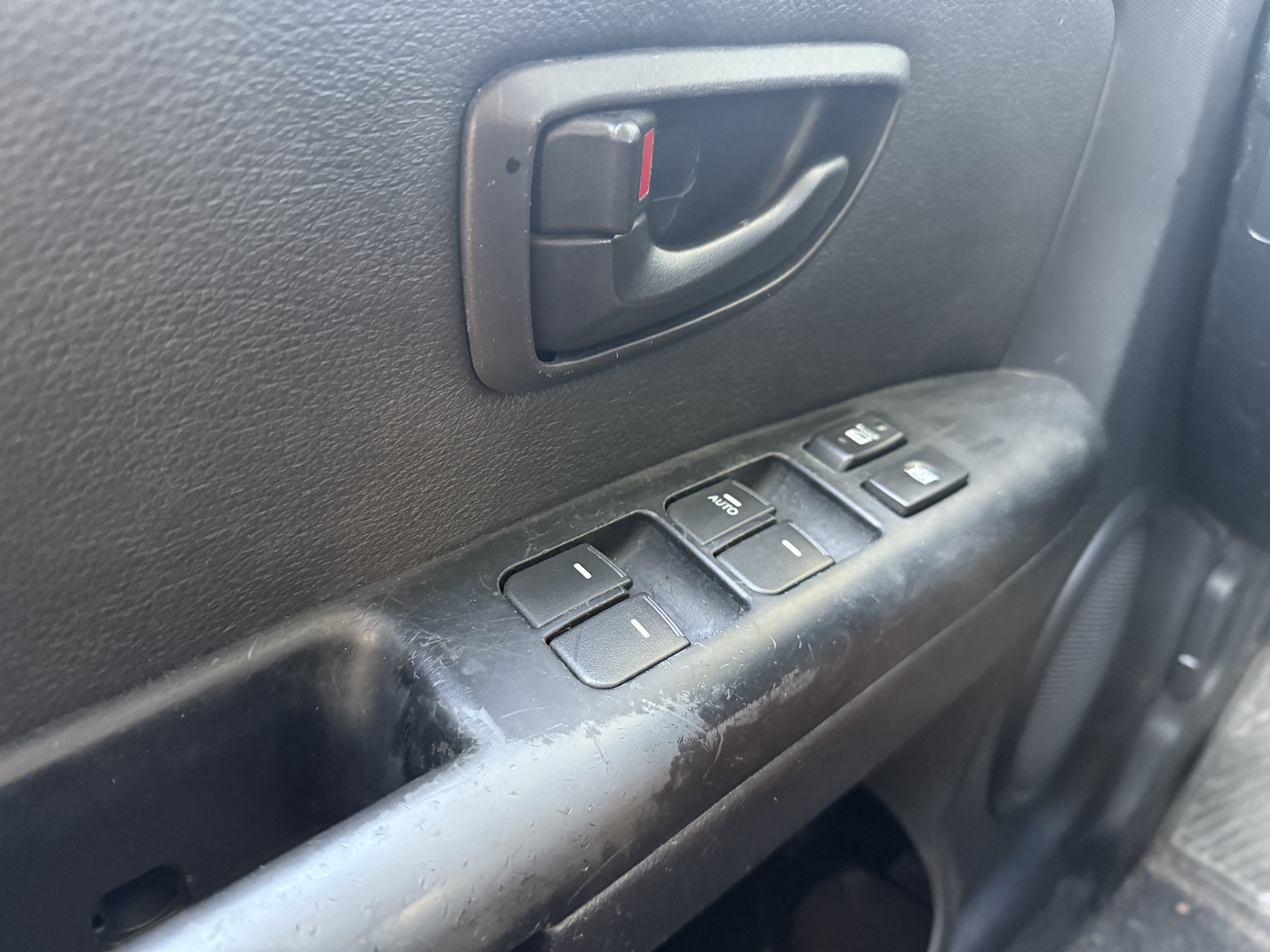 Used 2011 Kia Soul FWD image 7