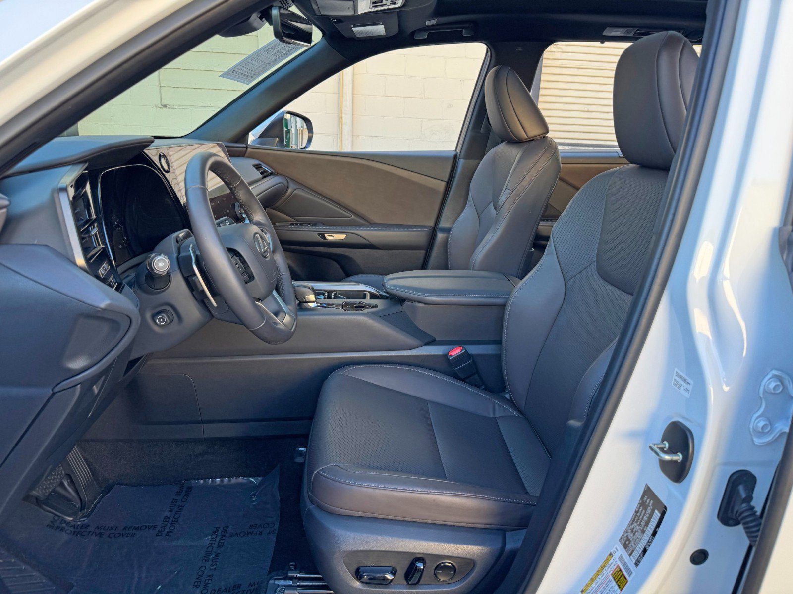Used 2024 Lexus TX 350 AWD w/ Captains Chair Package image 16