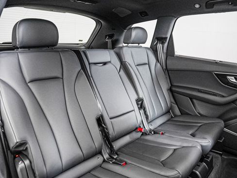 New 2026 Audi Q7 Premium Plus AWD/4WD image 13