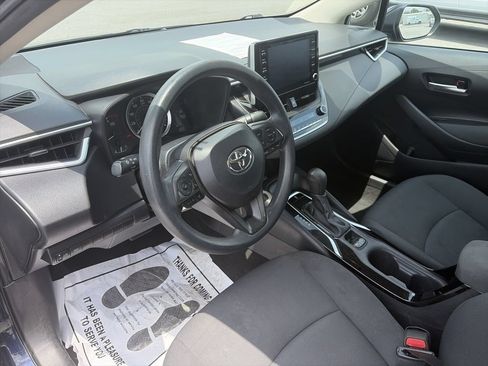 Used 2021 Toyota Corolla LE FWD image 11
