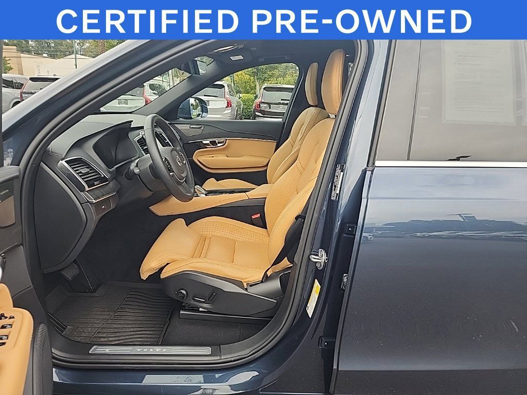 Used 2025 Volvo XC90 B5 Ultra w/ Protection Package Premier AWD/4WD image 8