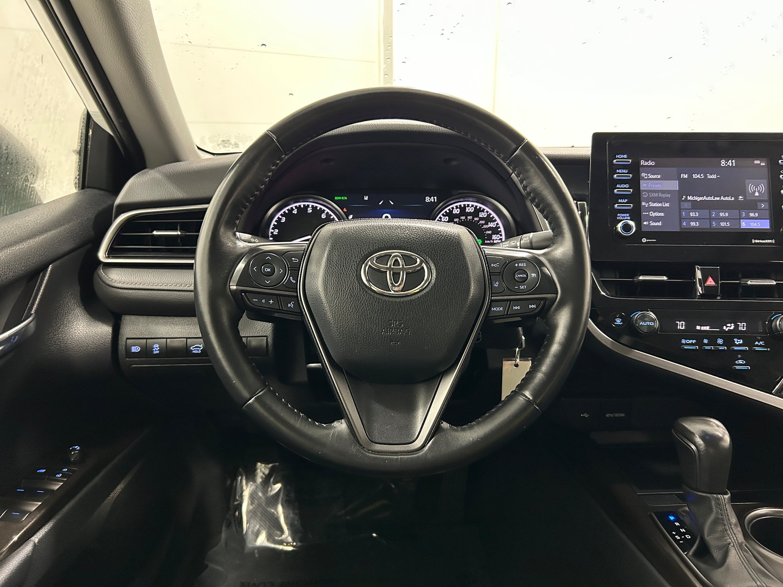 Used 2023 Toyota Camry SE w/ Cold Weather Package AWD/4WD image 12