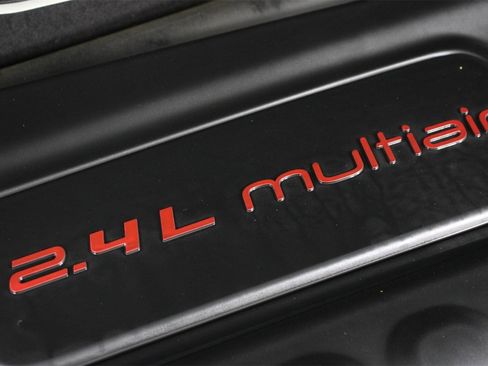 Used 2017 Jeep Renegade Altitude image 24