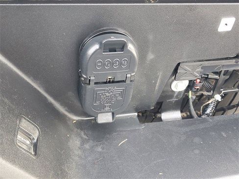 Certified 2024 GMC Sierra 2500 SLE w/ SLE Value Package; image 7