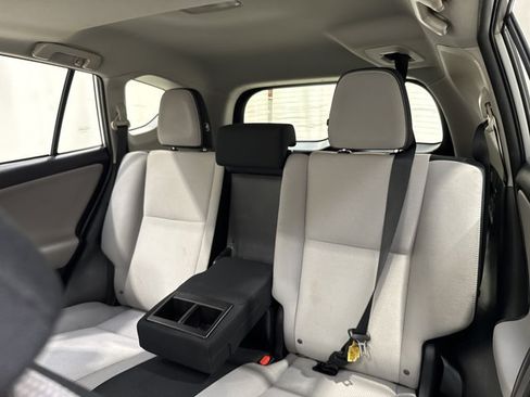 Used 2016 Toyota RAV4 XLE AWD/4WD image 13