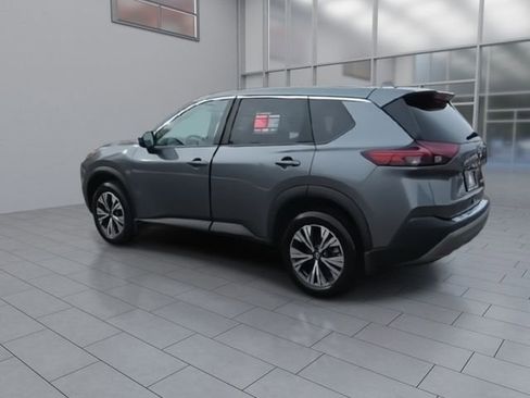 Certified 2022 Nissan Rogue SV image 6