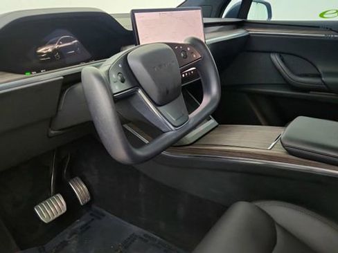 Used 2022 Tesla Model X AWD/4WD image 19