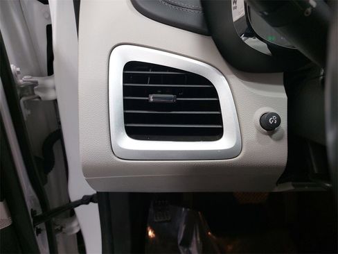 Used 2016 GMC Terrain Denali image 47