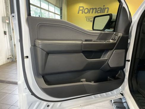 Used 2023 Ford F150 Lariat w/ Equipment Group 502A High image 9