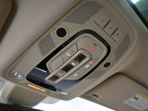 Used 2018 Audi Q5 2.0T Premium Plus w/ Premium Plus Package image 27