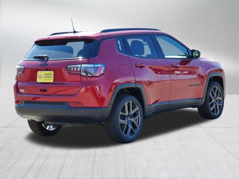 New 2026 Jeep Compass Latitude AWD/4WD image 2