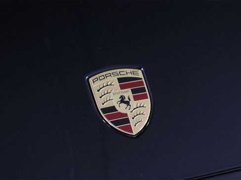 Used 2025 Porsche Cayenne S image 29