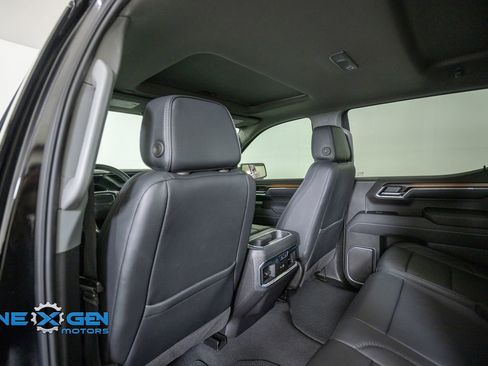 Used 2025 GMC Sierra 1500 Denali w/ Denali Reserve Package AWD/4WD image 26