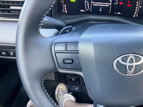 Used 2026 Toyota Camry SE w/ Convenience Package FWD image 23