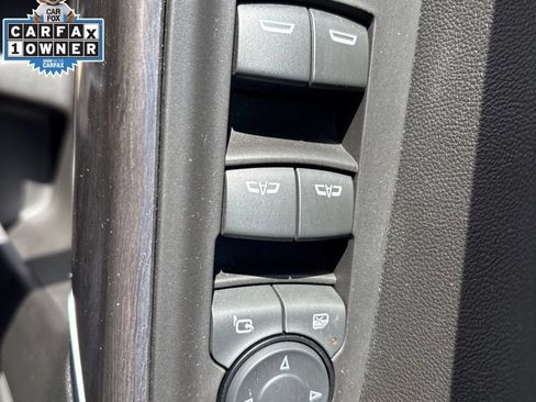 Used 2021 Chevrolet Silverado 1500 LTZ w/ Technology Package AWD/4WD image 17