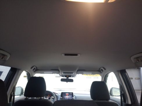 Used 2021 Nissan Rogue S image 23