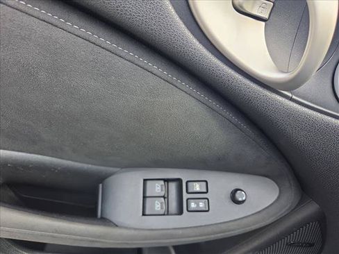 Used 2014 Nissan 370Z Touring w/ Navigation Package RWD image 13