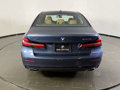 Certified 2023 BMW 530e xDrive w/ Premium Package AWD/4WD image 5
