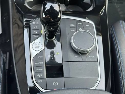 Used 2025 BMW X4 xDrive30i w/ Premium Package AWD/4WD image 24