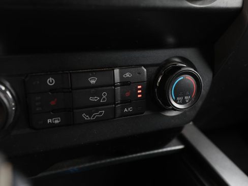 Used 2019 Ford F150 XLT w/ Equipment Group 302A Luxury AWD/4WD image 21