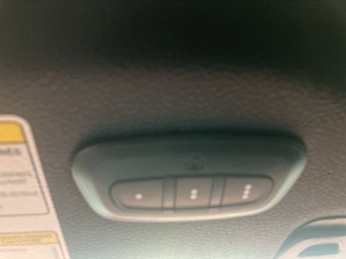 Used 2023 Jeep Gladiator Mojave w/ Cold Weather Group image 30