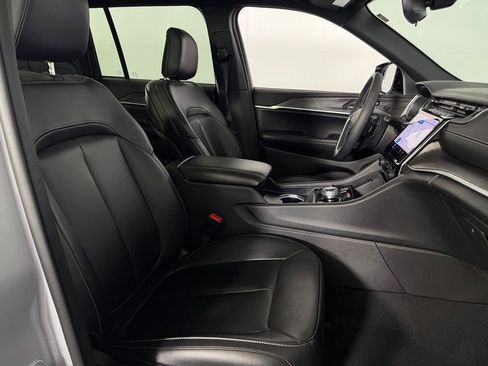 Used 2024 Jeep Grand Cherokee Limited 4xe w/ Trailer Tow Package image 35