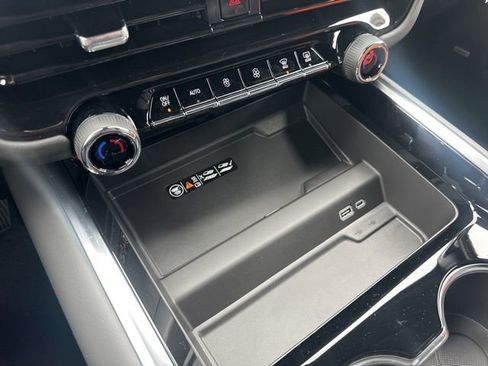 New 2026 Chevrolet Tahoe Premier AWD/4WD image 30