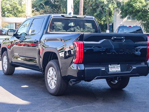 New 2026 Toyota Tundra SR5 RWD image 7